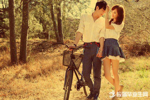 Ů��ȱ����ȫ�еı���