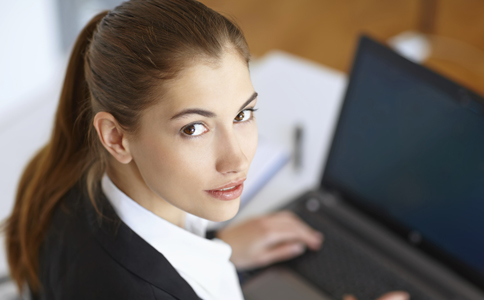 Ů��ְ������