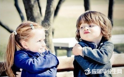 宝宝是这么表达感情的