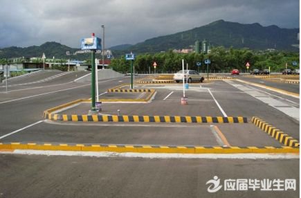 ��Ŀ�����Ե�����������