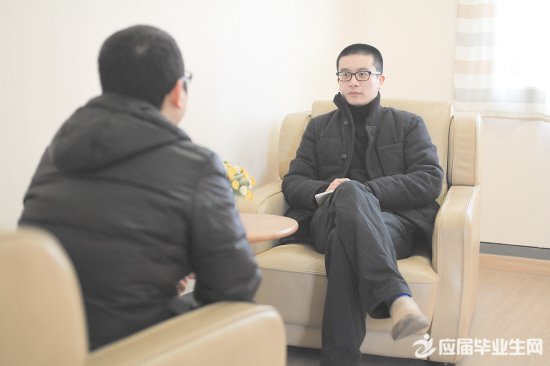 ������ѯ�����շѵ�����